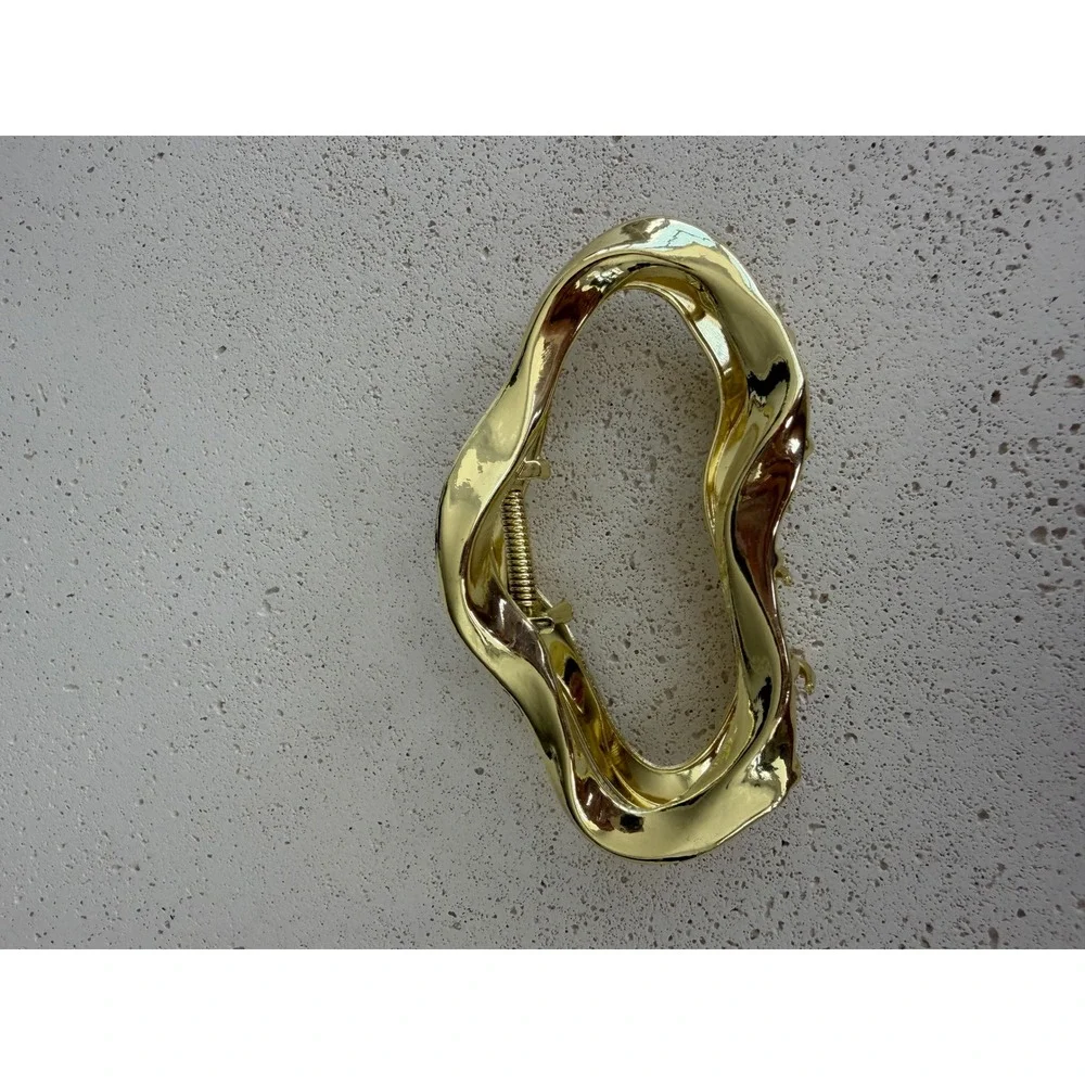 Gold Wavy Metal Hair Claw Clip Irregular Hollow Out Large Jaw Clip Minimalist